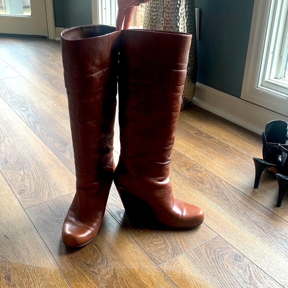 Guess brown wedge boots size 8